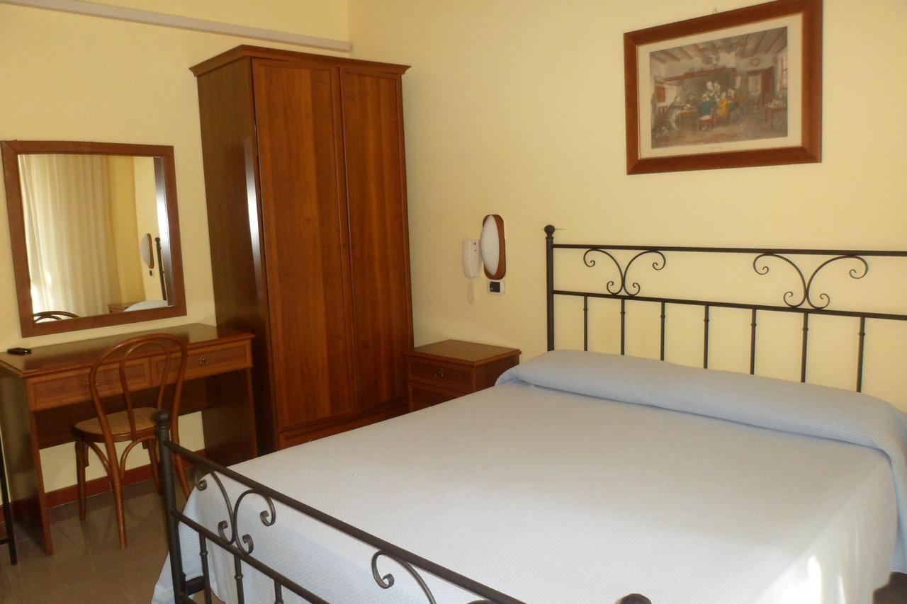 Albergo Miramonte Вибо-Валентия Экстерьер фото